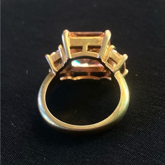 Pretty in Peach CZ cocktail ring size 7 - Picture 7 of 8
